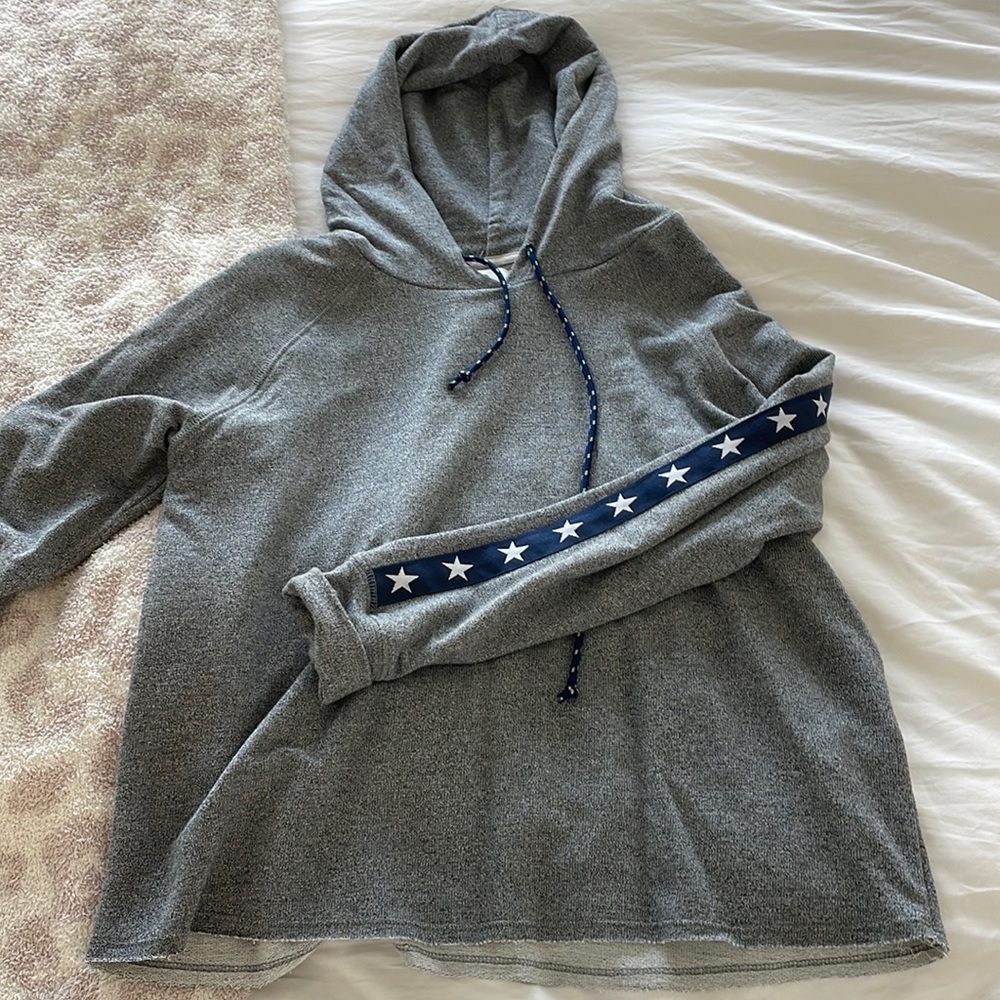 Sundry hoodie